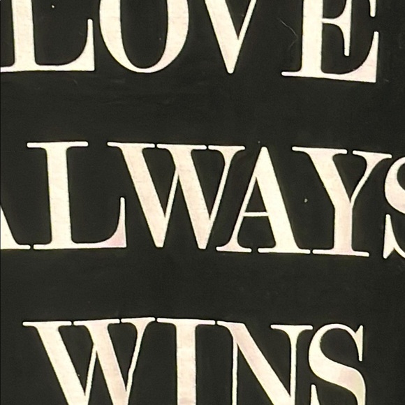 Philosophy Black and White Relaxed LOVE ALWAYS WINS Short Sleeve Tee - Picture 3 of 7